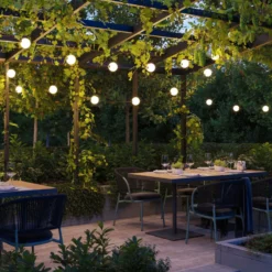 Guirnalda de luces LED solar Paulmann Taina, juego básico, 6 m, IP67