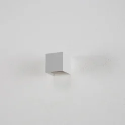 Helestra Siri 44 aplique exterior up/down blanco