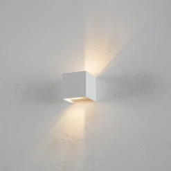 Helestra Siri 44 aplique exterior up/down blanco