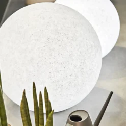 Ideal Lux Doris lámpara con pica, blanca, plástico, Ø 78 cm