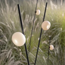Karman Pois lámpara de pie pica IP65 3.000K 158 cm
