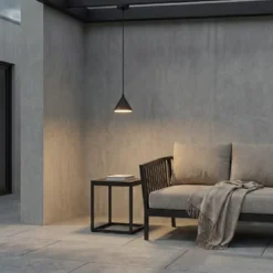 Lampára colgante exterior LED Lindby Soran, Ø 15 cm, negra, IP44