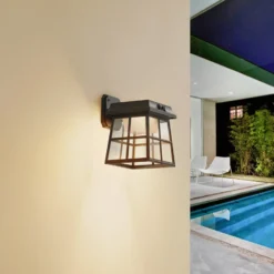 Lindby aplique de pared LED Latarka, altura 24 cm, sensor