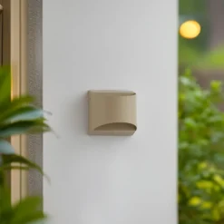 Lindby aplique LED para exterior Lenore, beige, metal, 13,5 cm