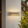 Lindby aplique LED para exterior Lenore, beige, metal, 36,5 cm