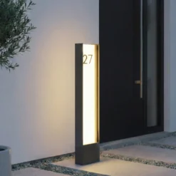 Lindby Bolardo luminoso LED Selqa, número de casa, antracita, IP65