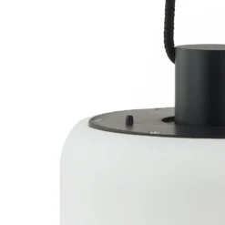 Lindby Lámpara colgante exterior Eleia, 2.700 K, 16 cm, batería recargable