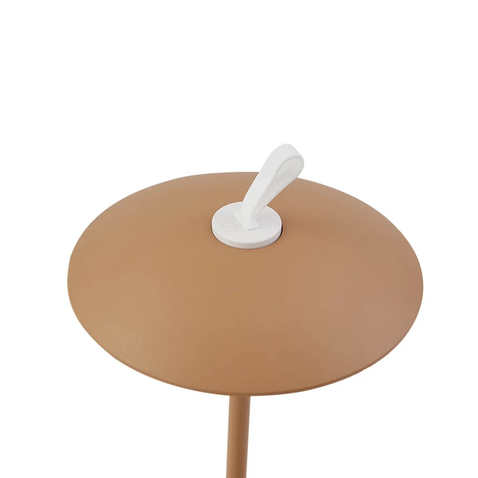 Lindby Lámpara de mesa LED recargable Kanani, marrón, atenuable