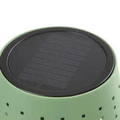 Lindby lámpara de pie LED solar Hilario, verde, hierro, batería recargable