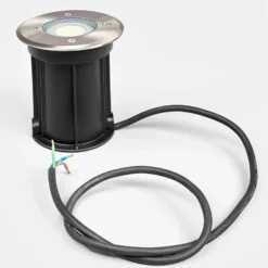 Lindby Lámpara de suelo empotrable Insa, Ø11cm, acero inoxidable, GU10, IP67