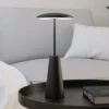 Linterna LED recargable Piccola, negra, altura 28 cm, metal, IP54