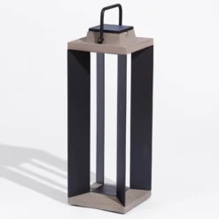 Linterna solar Teckalu, aluminio negro, 65,5 cm