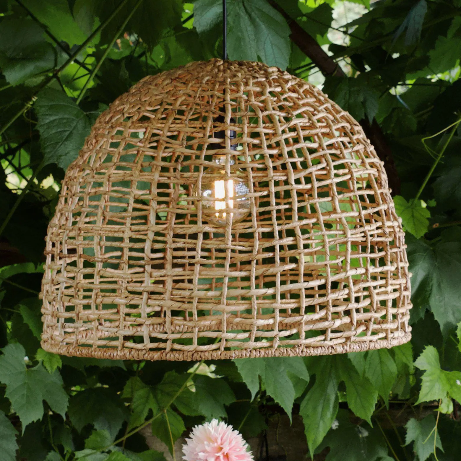 Lámpara colgante exterior Cebu, Lampakanay, Ø 57 cm, enchufe, IP44