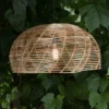 Lámpara colgante exterior Mayla, ratán natural, Ø 53 cm, enchufe IP44