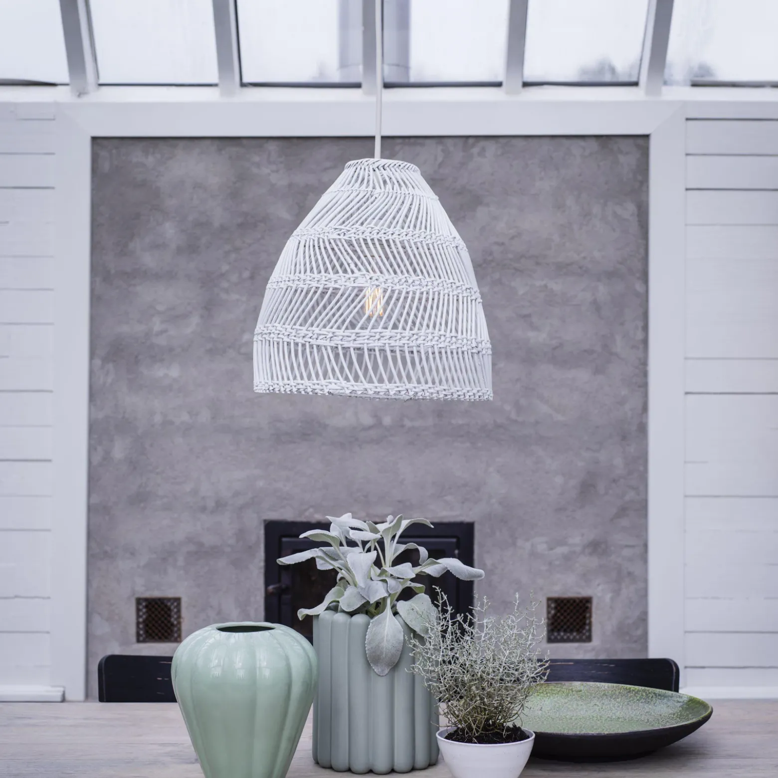 Lámpara colgante PR Home, Maja Outdoor, Ø 53 cm, blanco, ratán
