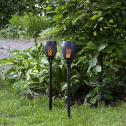 Lámpara con pica solar LED Flame, set de 2