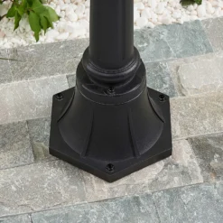 Lámpara de exterior Lindby Clint, 177 cm, metal, resistente al agua salada, E27