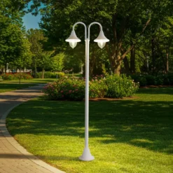 Lámpara de exterior Lindby Madea, blanca, 2 luces, 213 cm, E27, IP44