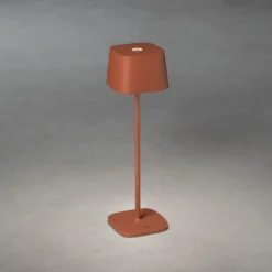Lámpara de mesa LED Capri para exterior terracotta
