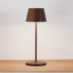 Lámpara de mesa LED LOOM DESIGN Modi Micro, IP65, corten