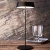 Lámpara de mesa LED Miram, batería, negro