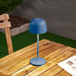 Lámpara de mesa LED recargable Lindby Arietty, azul, atenuable, IP65