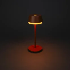 Lámpara de mesa LED recargable Lyon, terracota, IP54, atenuador, CCT, RGB