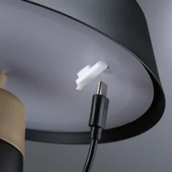 Lámpara de mesa LED recargable Paulmann Lirox, negra/beige, 20 cm, IP44