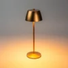 Lámpara de mesa LED recargable Eze, cobre mate, 32 cm, IP54, USB