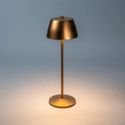 Lámpara de mesa LED recargable Eze, cobre mate, 32 cm, IP54, USB