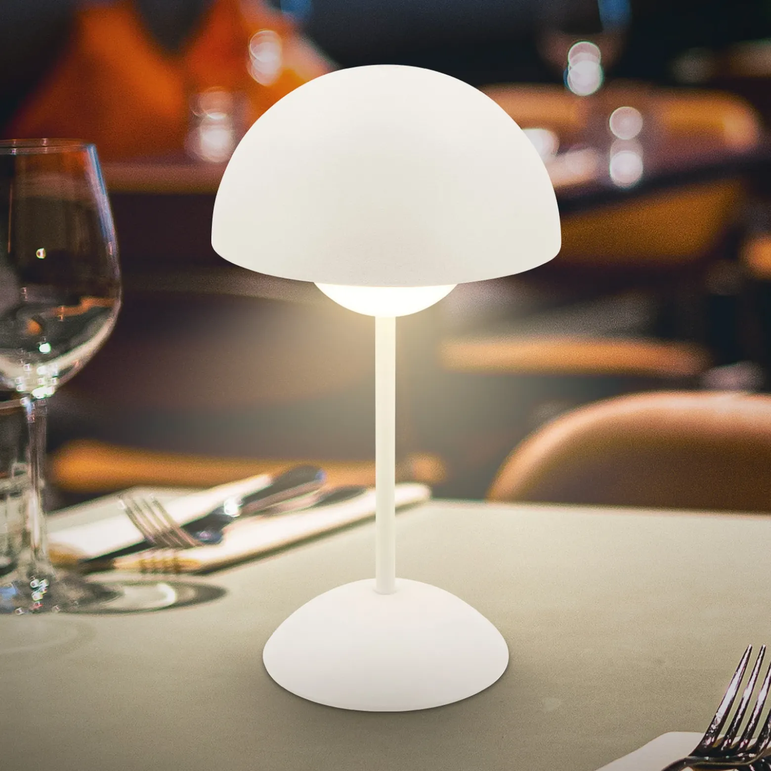 Lámpara de mesa LED recargable Kugle, blanca, metal, IP44, atenuable