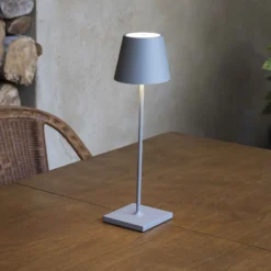 Lámpara de mesa LED Toc con cargador USB IP54 gris