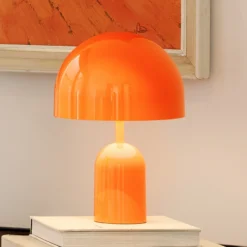Lámpara de mesa recargable BELL PORTABLE de Tom Dixon, roja, 28 cm, IP44