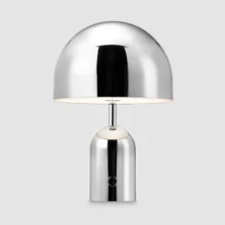 Lámpara de mesa recargable BELL PORTABLE de Tom Dixon, plateada, 28 cm, IP44