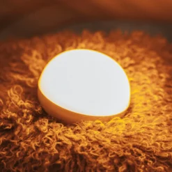 Lámpara de mesa recargable LED Newgarden Cherry, naranja/blanco, IP54