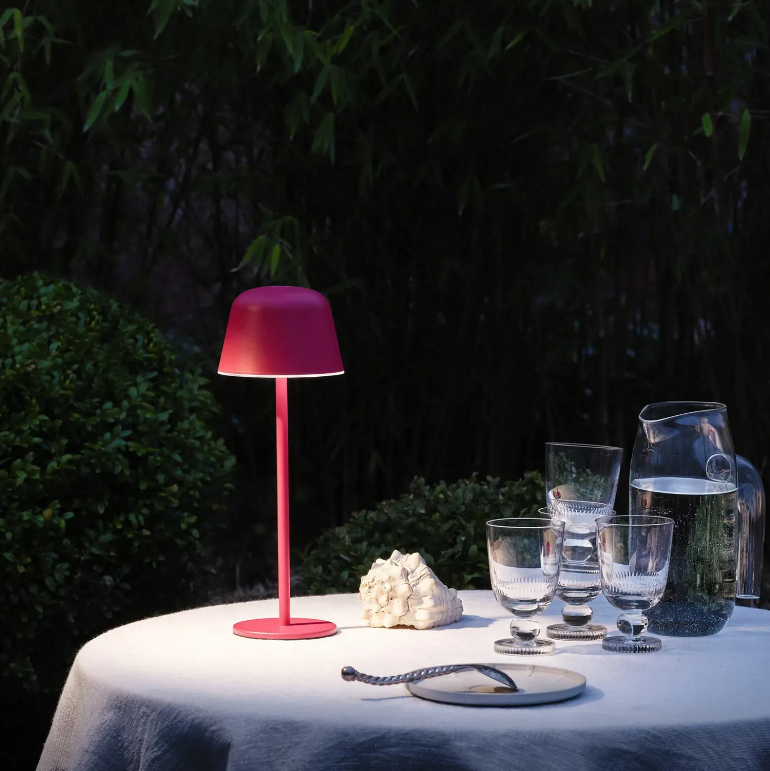 Lámpara de mesa recargable LED OSRAM ENDURA STYLE magenta 30 cm IP44 CCT