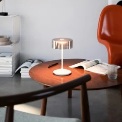Lámpara de mesa recargable Numotion LED, blanca, cristal, IP54, atenuable