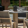 Lámpara de mesa solar LED Tekura de madera de teca