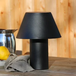 Lámpara de mesa solar LED Vivo, negra, IP44, altura 30 cm, atenuable.