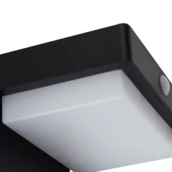 Lámpara de pared solar LED Eleazar de Lindby, negra, con sensor, atenuable
