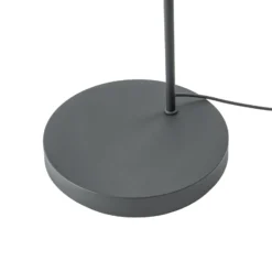 Lámpara de pie exterior Lucande Taniola, cónica, ratán, 195 cm, IP44