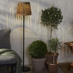 Lámpara de pie LED Cesta 127cm marrón/negro plástico/metal