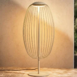 Lámpara de pie LED exterior Lucande Richi, color beige, altura 90 cm, IP44