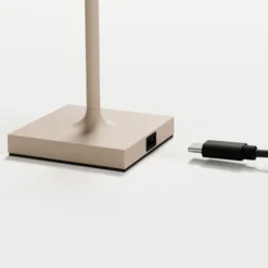 Lámpara de sobremesa recargable LED de bolsillo Nuindie, beige, IP54, atenuable