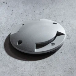 Lámpara de suelo LED empotrable Lindby Nandita, Ø 10 cm, plata, IP65