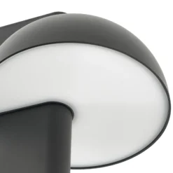 Lámpara exterior LED Lucande Velira, negra, 220 cm, con 3 luces.