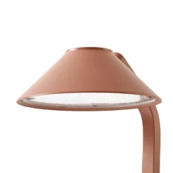 Lámpara LED con pica para jardín Lindby Capelo, color tierra, 78 cm, IP65
