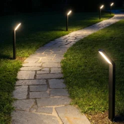 Lámpara LED con pica solar 3796015, negra, plástico, CCT