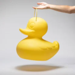Lámpara LED de diseño DUCK-DUCK XL para exteriores en color amarillo