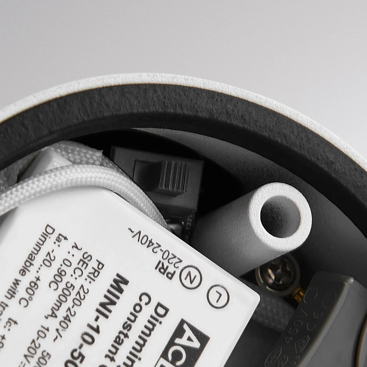 Lámpara LED de techo para exterior MAG MINI, blanca, Ø 9 cm, CCT, atenuable,